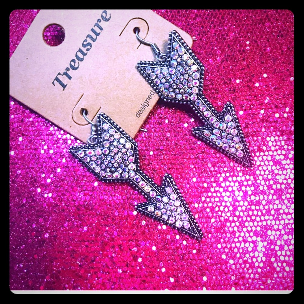 Bling arrow earrings -brand new